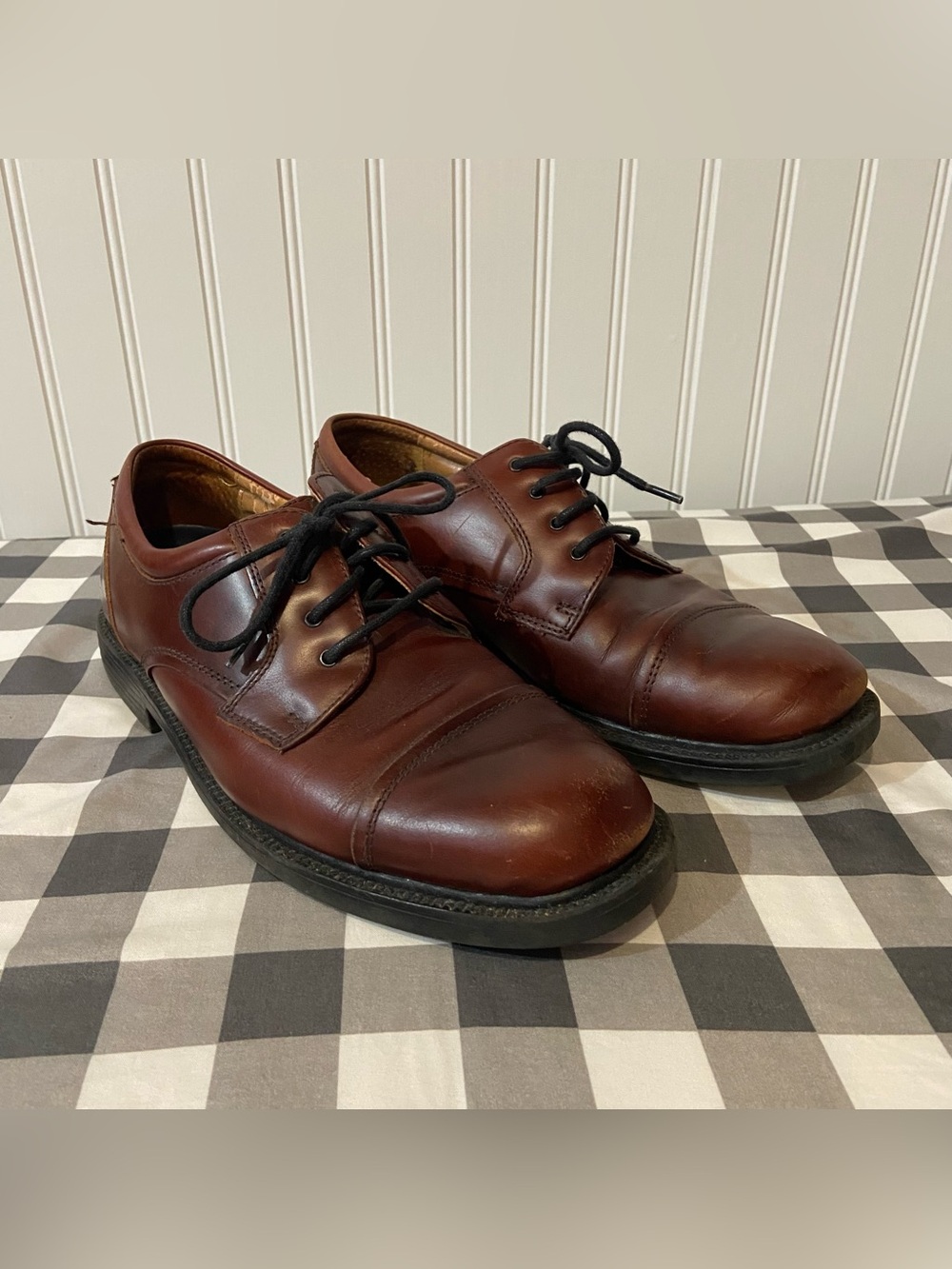 Dockers Men's Brown Leather Derby Oxfords